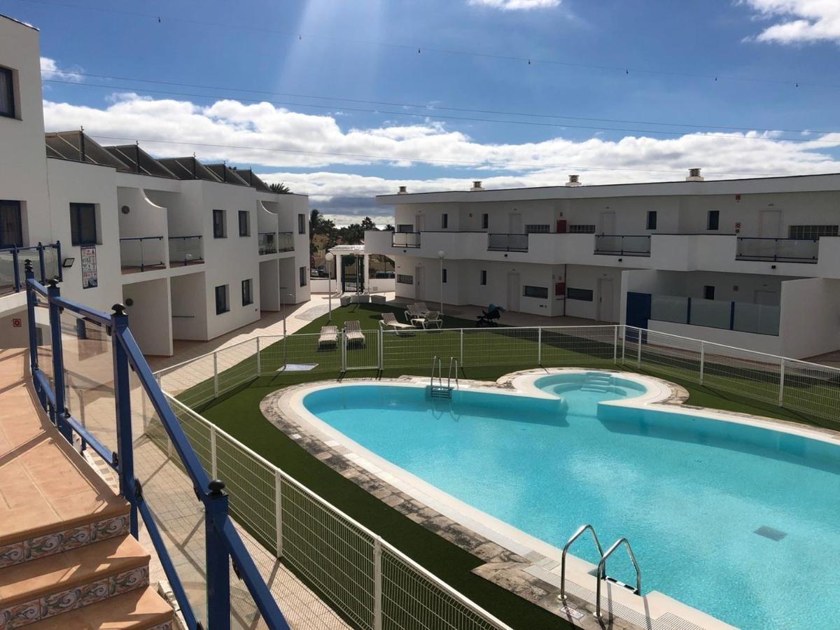 Apartamento Vilem & Piscina, Wi-Fi Costa Calma Bagian luar foto