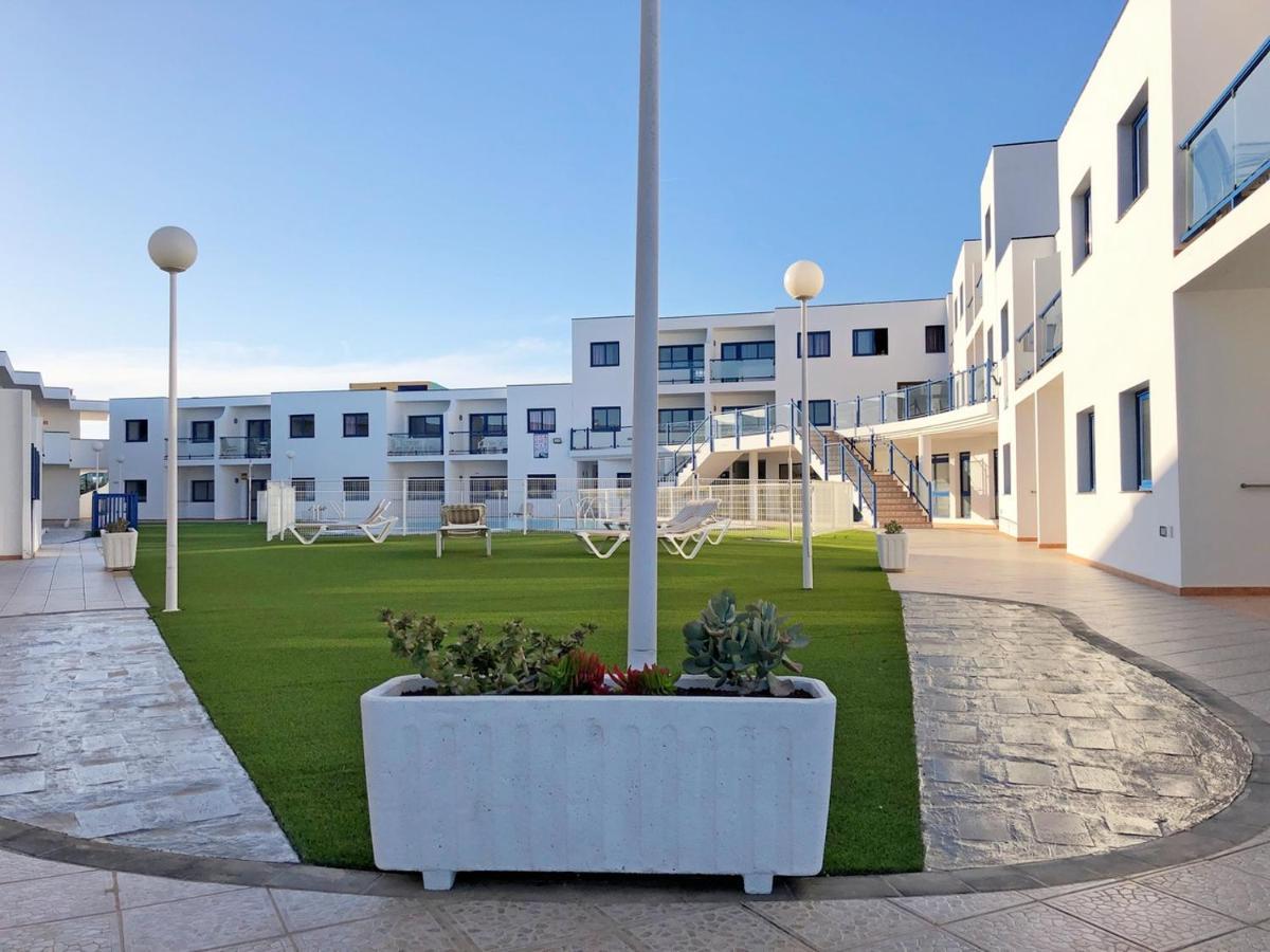 Apartamento Vilem & Piscina, Wi-Fi Costa Calma Bagian luar foto