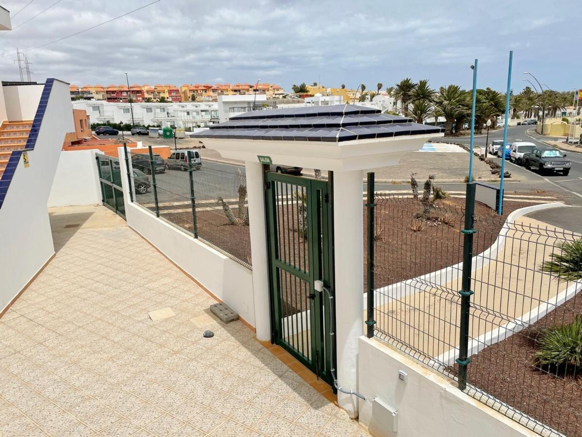 Apartamento Vilem & Piscina, Wi-Fi Costa Calma Bagian luar foto